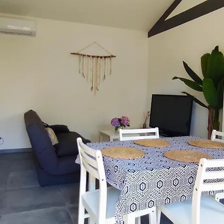 Σπίτι διακοπών Maison Climatisee Proche Du *